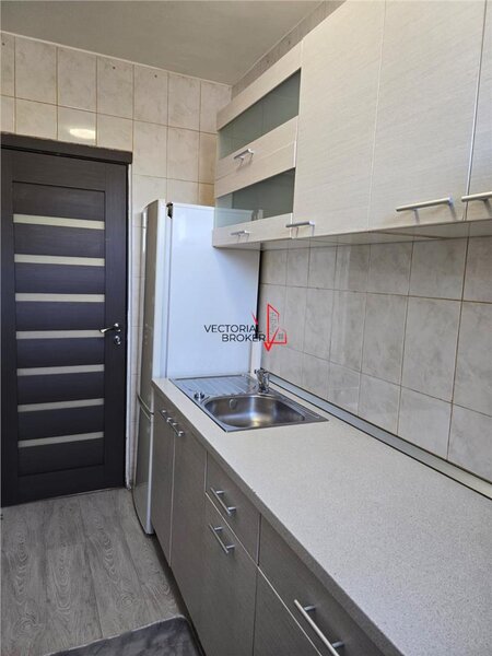 Pantelimon, garsoniera bloc mixt, an 1978