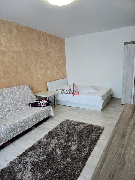 Pantelimon, garsoniera bloc mixt, an 1978