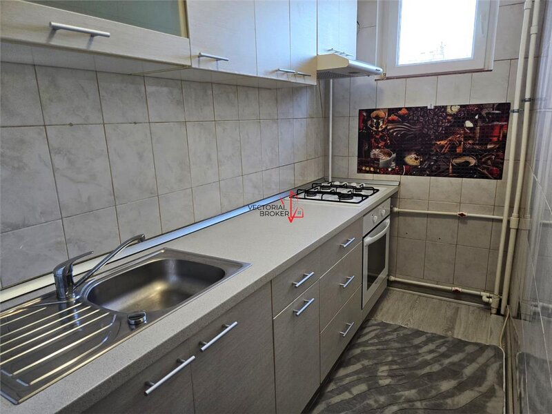 Pantelimon, garsoniera bloc mixt, an 1978